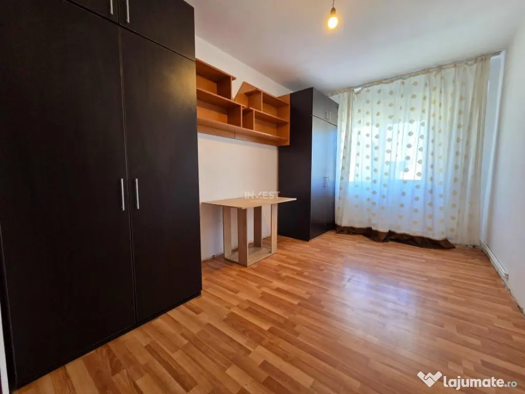 Apartament 2 camere, decomandate, etaj intermediar