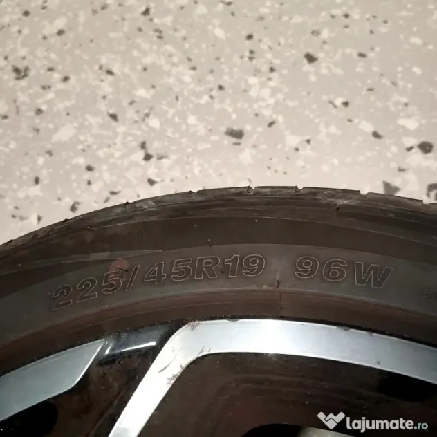 Set 4 roți complete Renault Kadjar R19, anvelope vară, senzori TPMS