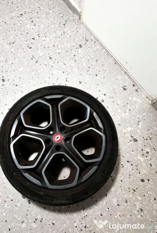 Set 4 roți complete Renault Kadjar R19, anvelope vară, senzori TPMS