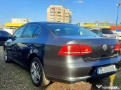 Volkswagen Passat Berlina cu Tractiune Integrala 2012 