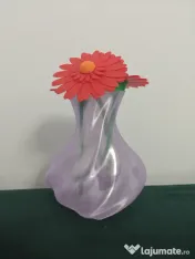 Vază decorativă translucent mov 
