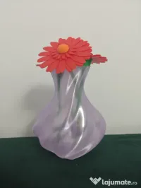 Vază decorativă translucent mov 