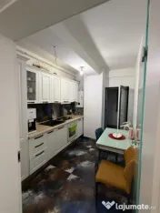 Apartament lux, bloc nou, 71,70 mp, garaj inclus, zona Calea
