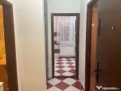 Dristor papiu ilarin cu parcare etaj 8 