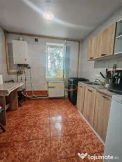 APARTAMENT DE VANZARE CU 2 CAMERE DECOMANDATE 