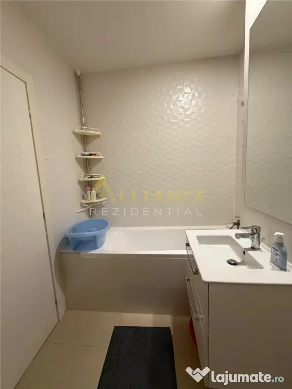 EXCLUSIVITATE - 2 CAMERE PARCARE INCLUS IN PRET - 110.000€