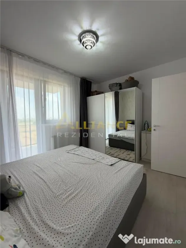 EXCLUSIVITATE - 2 CAMERE PARCARE INCLUS IN PRET - 110.000€