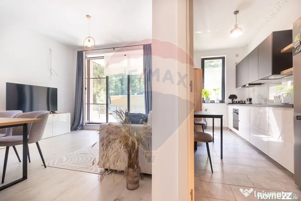Apartament cu grădină proprie de 76 mp și vedere direc...