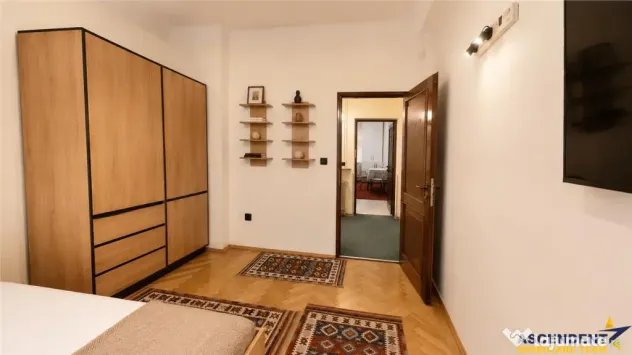 Apartament decomandat, 2 locuri parcare, Calea Bucuresti, A