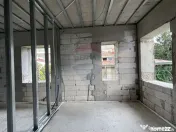 Vila in curs de renovare, teren 370mp, retras | adiacent ...