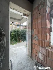 Vila in curs de renovare, teren 370mp, retras | adiacent ... 