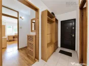 Apartament decomandat cu 4 camere orientat sud zona Cerna 
