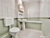 Apartament decomandat cu 4 camere orientat sud zona Cerna 