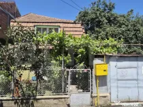 Casa de vanzare, 412 mp, spatioasa,cu garaj si terasa, zona