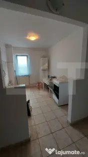 Apartament 2 camere semidecomandate, 40 mp+balcon, str. Romu 