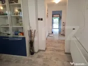Casă cu farmec în Vișioara – terasă acoperită, curte 