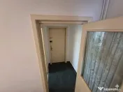 2 camere, etaj intermediar, ultracentral, ideal ce vrei. 
