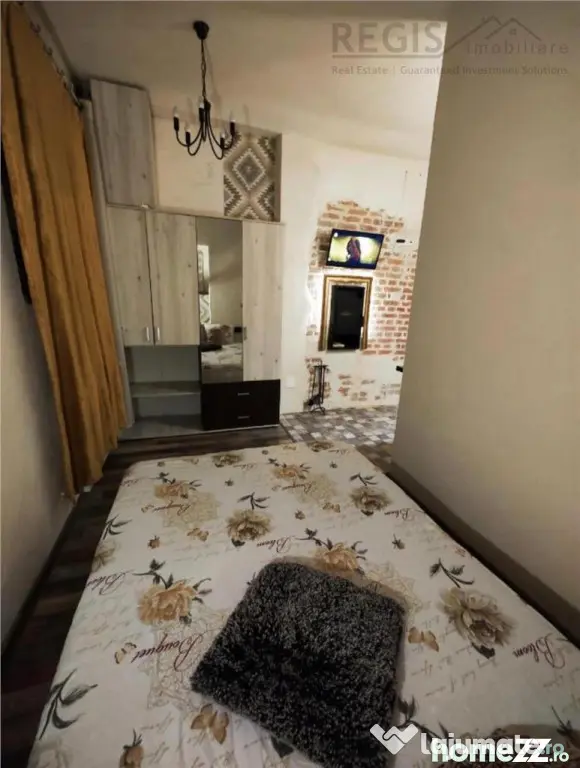 Investitie la cheie in zona centrala! 2 apartamente la casa,