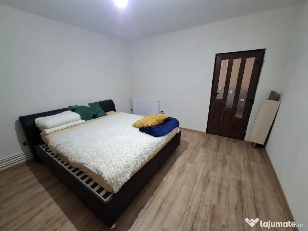 Inchiriez apart 3 camere Parneava - Str. Oituz ID: RH-45313-property