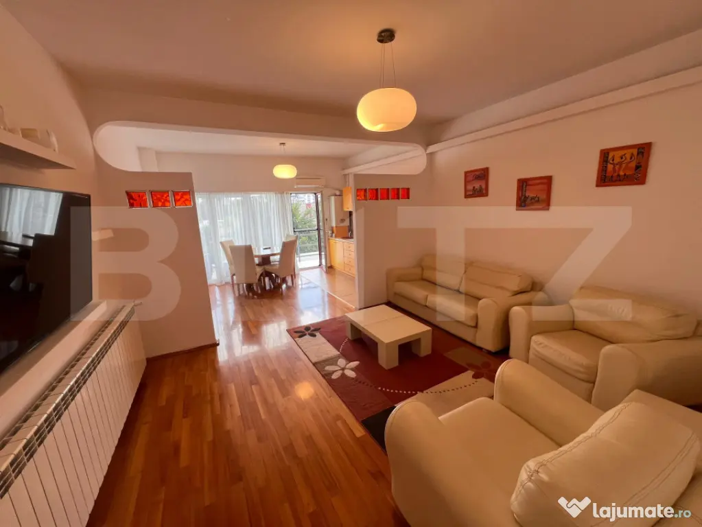 Apartament 2 camere, terasă, parcare inclusă, zona strazii