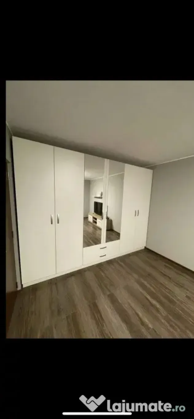 Piata sudului etaj 2 cercetatorilor