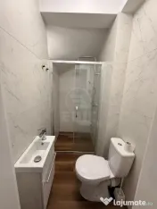 Inchiriere Casa 3 camere; 77 mp, 2 bai, EROILOR 