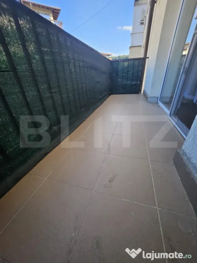 Apartament decomandat, cu 1 camera, 41 mp utili, parcare, zo