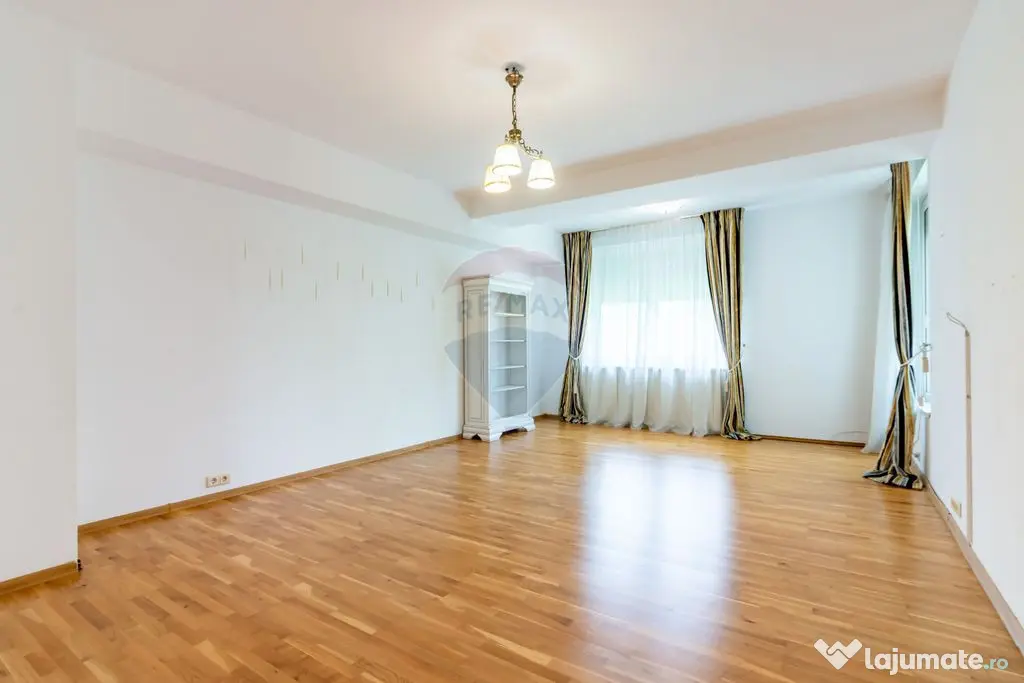 Nordului - Aron Cotrus, 4 camere, vedere Satul Francez
