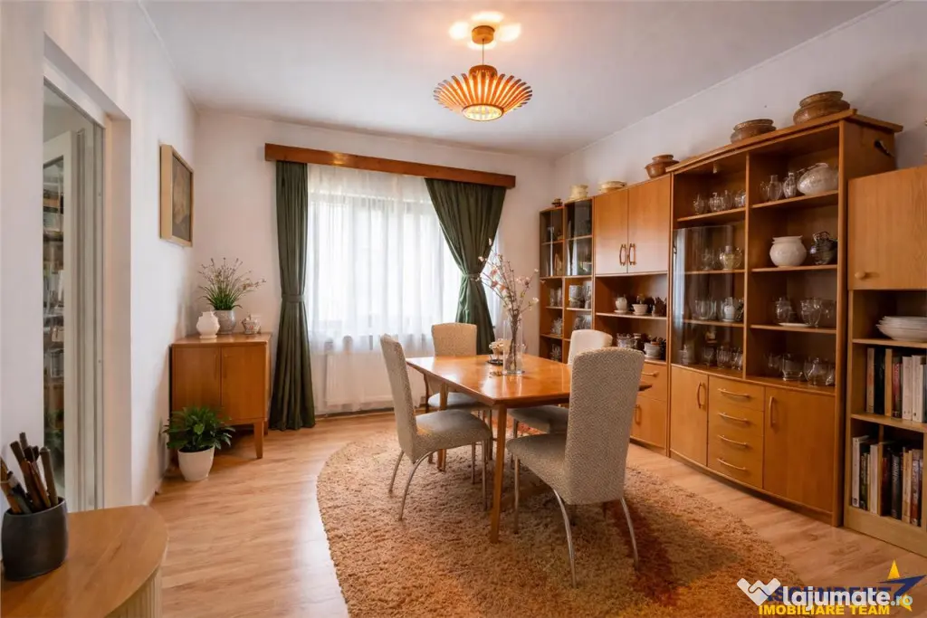 FILM! Casa primitoare in centrul orasului Targu Secuiesc
