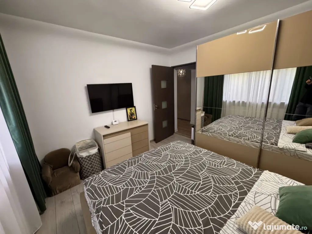 Apartament decomandat, 2camere 55 mp, zona Rovine