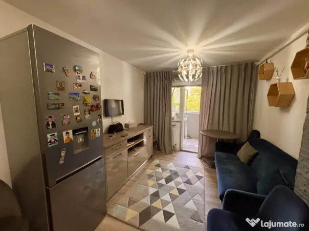 Apartament decomandat, 2camere 55 mp, zona Rovine