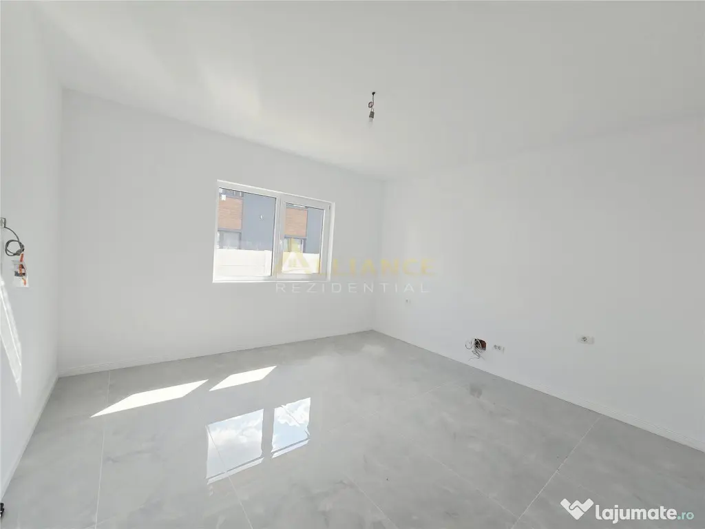 Casa individuala- 3 camere- pod- placa de beton- incalzire p