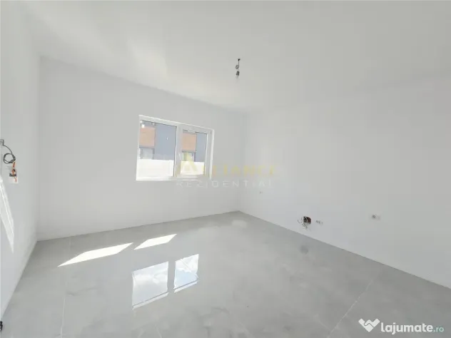 Casa individuala- 3 camere- pod- placa de beton- incalzire p