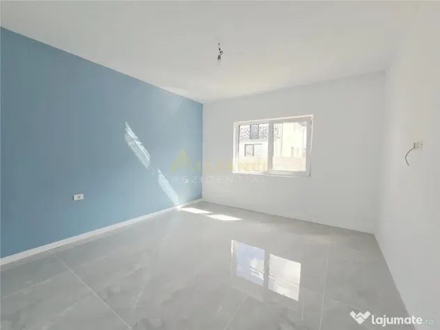 Casa individuala- 3 camere- pod- placa de beton- incalzire p