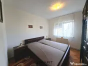 Apartament 3 camere decomandate zona Scoala de Inot