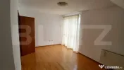 Vilă de vânzare, 300 mp, zona Livezeni 