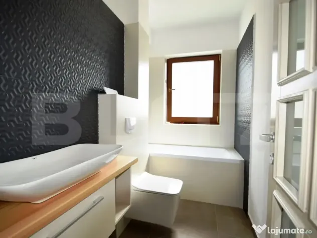 Apartament 3 camere, loc de parcare, 60.35 mp, zona Galata