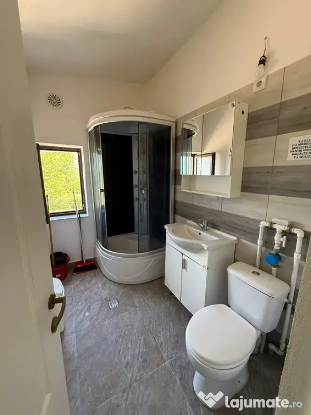 Apartament de închiriat