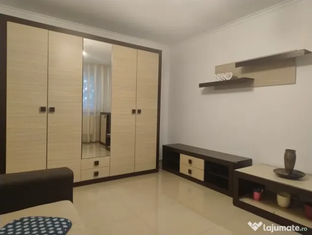Garsoniera 30mp finisaje lux mobilata 77.000 EUR (proprietar) bloc2003