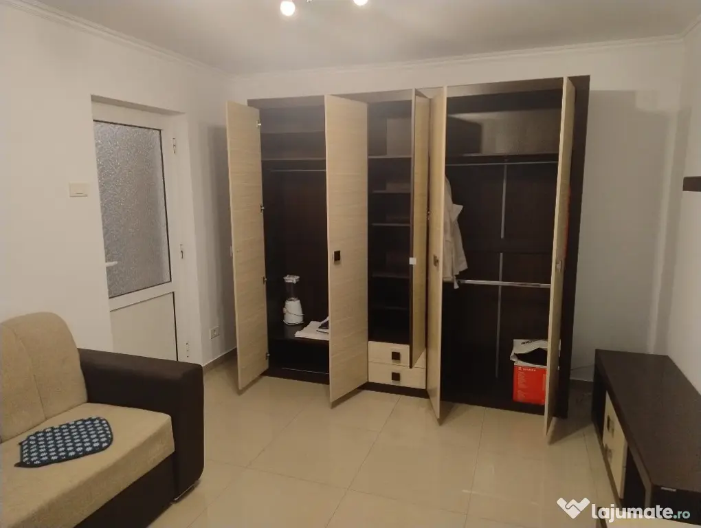 Garsoniera 30mp finisaje lux mobilata 77.000 EUR (proprietar) bloc2003