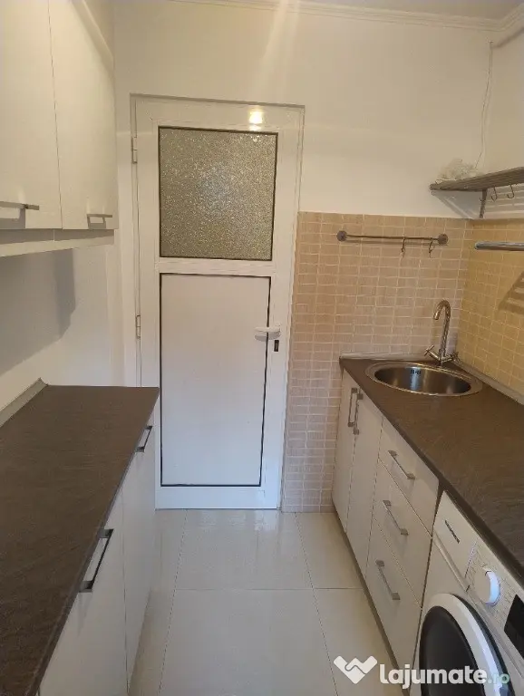 Garsoniera 30mp finisaje lux mobilata 77.000 EUR (proprietar) bloc2003