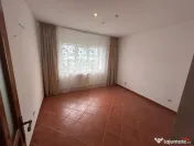 Apartament cu 2 camere de , zona centrala (Capela)
