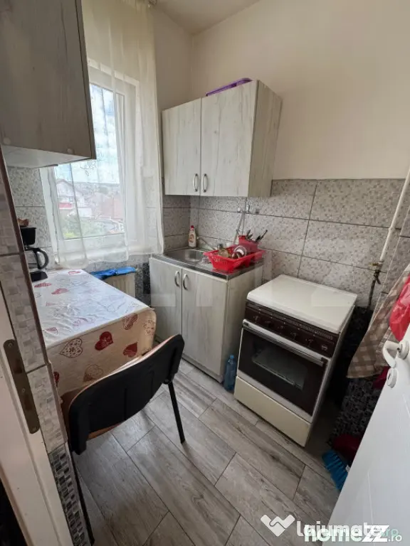 Garsonieră de vanzare, complet renovată, mobilată și uti - Deva (Hunedoara)