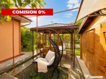 Casă renovată cu teren de 938 mp, garaj și anexă – Val