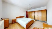 Apartament cu 3 camere de vânzare în zona Centrala, Fag... 