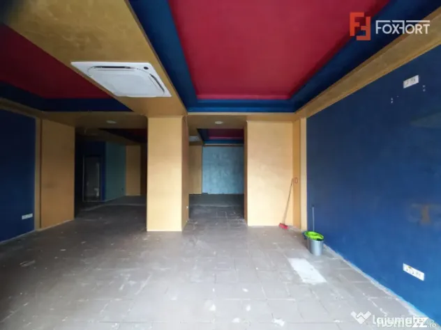 Spatiu comercial | 99 mp | Vitrina stradala | Trafic intens