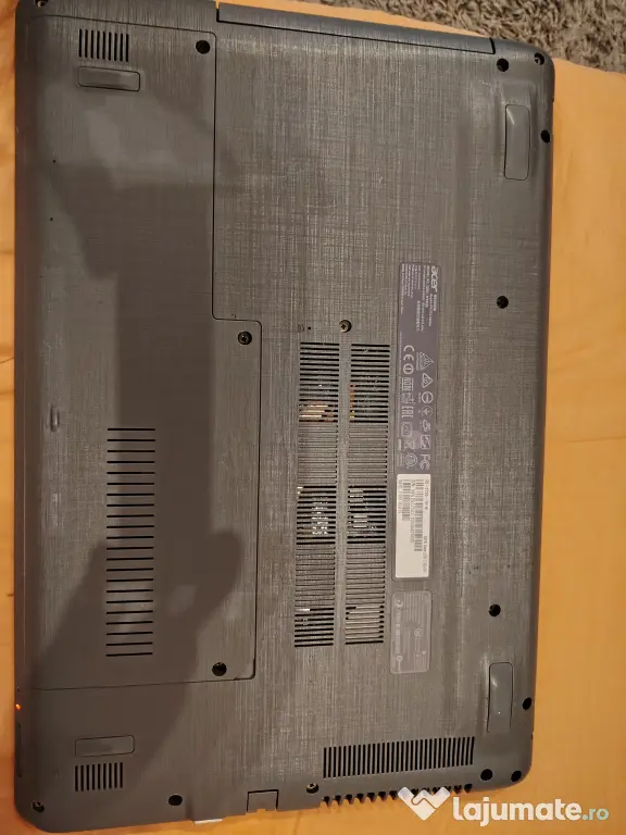 Leptop acer aspire F15