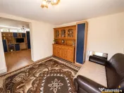 Casa spatioasa Spatiu Comercial 50 mp garaj teren 1.000 m