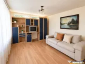 Casa spatioasa Spatiu Comercial 50 mp garaj teren 1.000 m 