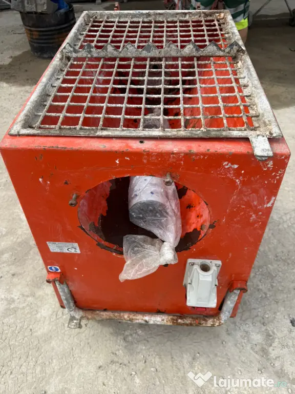 Mașină profesională de tencuit și pompat mortar Mixer Mustang+ malaxor+ furtune